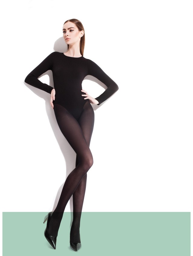 Paula 40 den sale